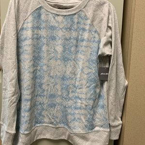 NWT Tie Dye Style Raglan Sleeve Crew